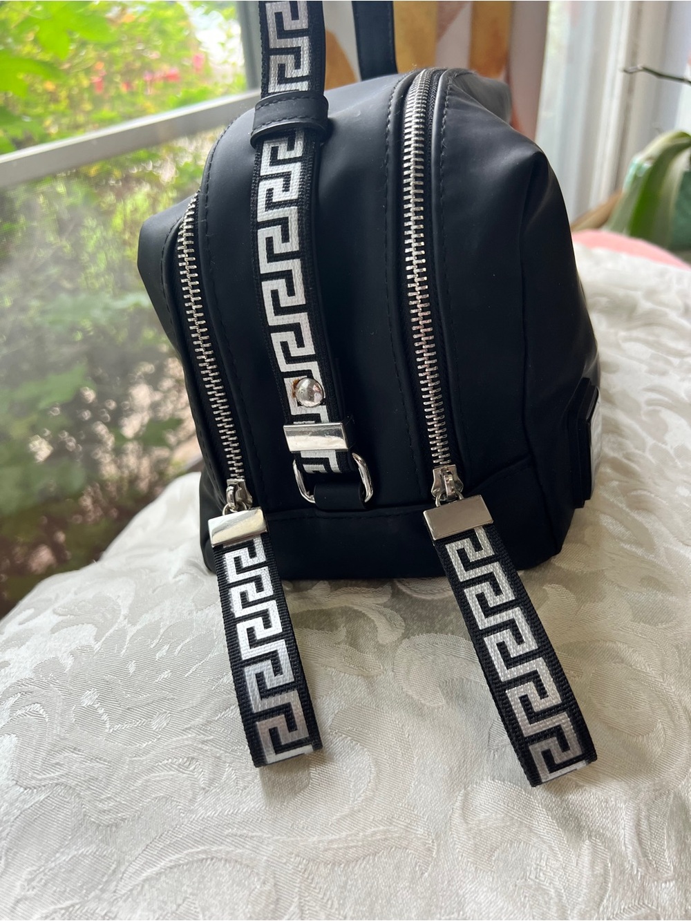 Versace Men’s Tioletry/Wash Bag with Black & White Greek Key Straps